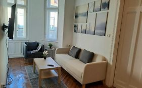 Emerald Apartment