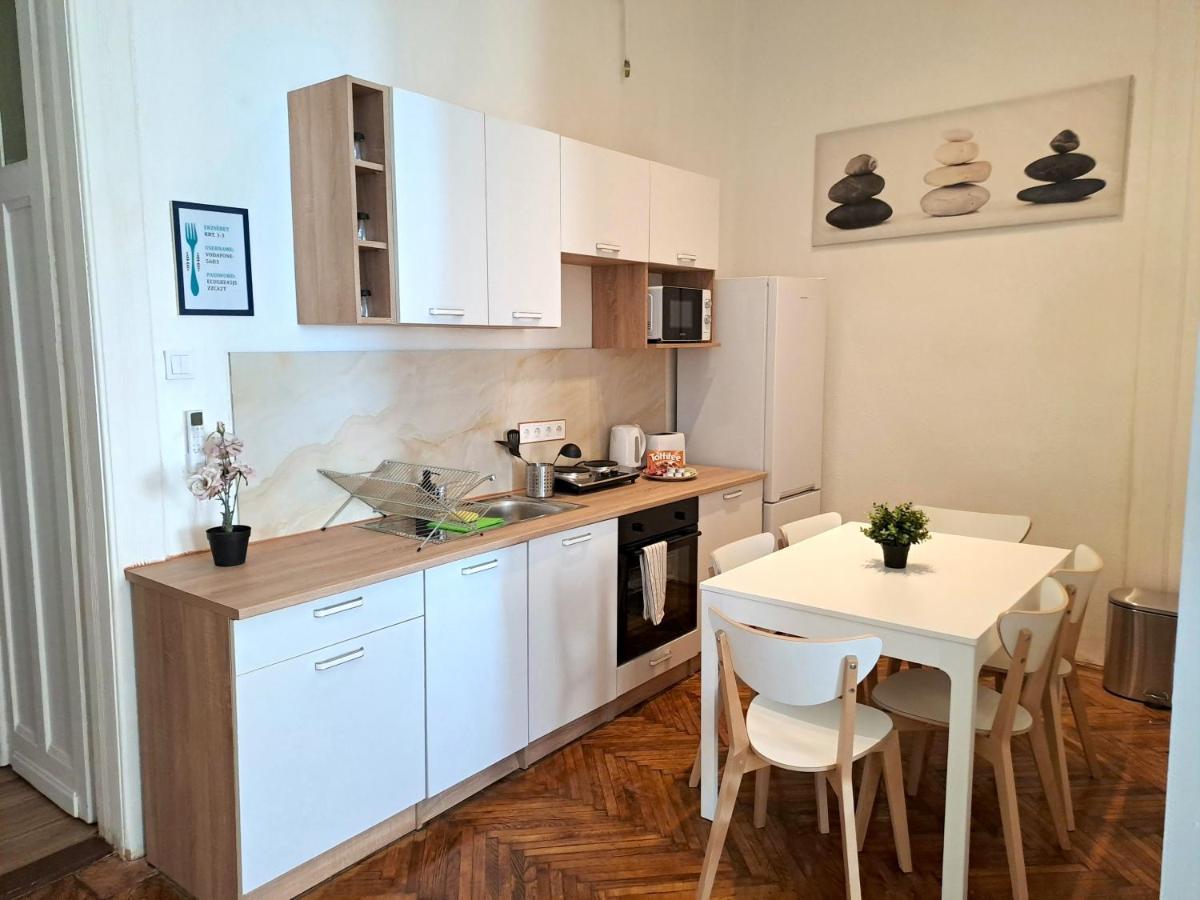 Emerald Apartment Budapeszt Zewnętrze zdjęcie